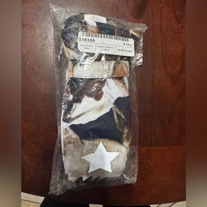 Molo Winter Gloves with Silver Star